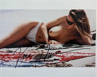Uma Thurman signed photo 
