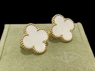Van Cleef & Arpels Magic Alhambra Earrings 18k Yellow Gold Mother-Of -Pearl