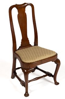 BOSTON QUEEN ANNE MAHOGANY COMPASS-SEAT SIDE CHAIR