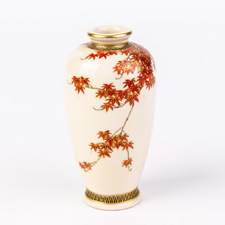 Signed Japanese Satsuma Pottery Vase Meiji 