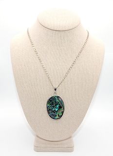Beautiful .925 Sterling Silver chain with .925 Sterling Silver Abalone Pendant