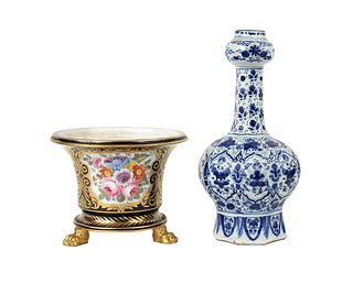 Floral-and-Gilt Decorated Porcelain Cache Pot