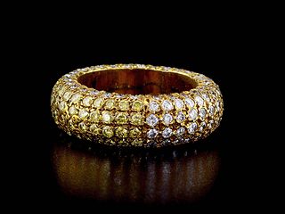 18kt Yellow Gold 2.8 ctw Diamond Ring