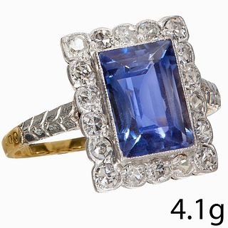 SAPPHIRE AND DIAMOND CLUSTER RING,