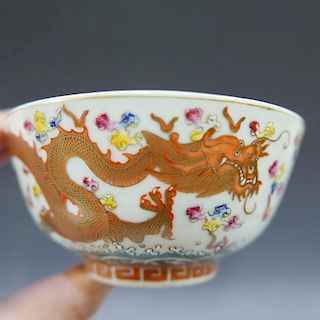 ANTIQUE CHINESE FAMILLE ROSE PORCELAIN BOWL - DAOGUANG MARK AND PERIOD