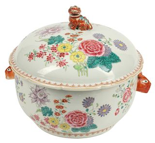 CHINESE FAMILLE ROSE PORCELAIN TUREEN & COVER