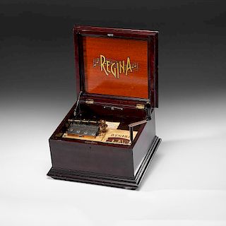 Regina Table-Top Disc Music Box