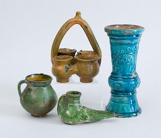 GROUP OF GLAZED POTTERY TABLE ARTICLES