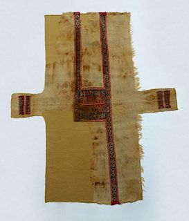 RARE COPTIC TEXTILE TUNIC WITH BACCHIC DANCERS, CROSSES AND BIRDS