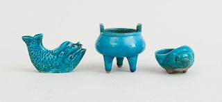 THREE CHINESE YUNG CHANG TYPE TURQUOISE-GLAZED ARTICLES