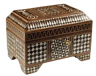 MOORISH STYLE SHELL-INLAID TABLE BOX