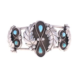 Navajo Sterling Silver & Turquoise Bracelet c 1960