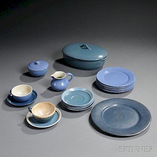 Sixteen Pieces of Saturday Evening Girls/Paul Revere Pottery Dinnerware