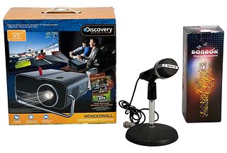 Discovery Wonderwall Projector, Uher Microphone