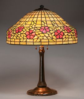 Unique Art Glass Co Leaded Glass Lamp c1910