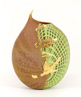 Tsuchida Yasuhiko 2000 Bamboo Vase glass and gold leaf