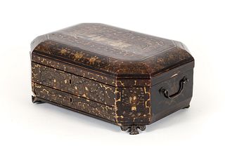 Chinese Export Chinoiserie Lacquered Sewing Box 