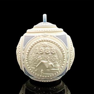 1988 Christmas Ball 1011603 - Lladro Porcelain Ornament