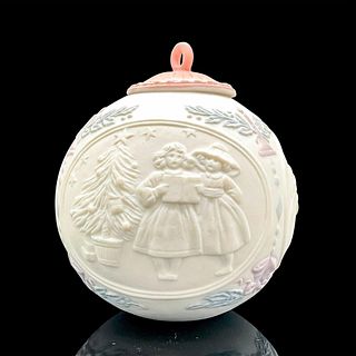 1992 Christmas Ball 1015914 - Lladro Porcelain Ornament