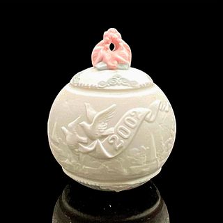 2002 Christmas Ball 1016722 - Lladro Porcelain Ornament