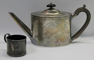 SILVER. George IV English Silver Teapot.