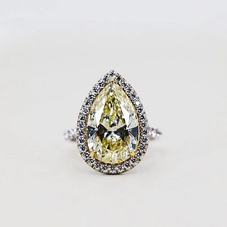 18k 5.78 Carat Pear Shape Diamond Ring