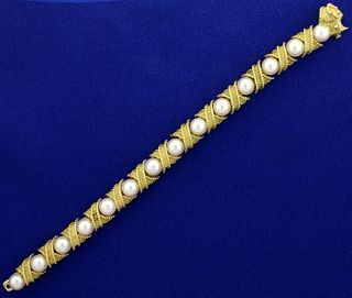 Designer Akoya Pearl Bracelet in 18k Yellow Gold