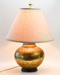 VINTAGE BRASS TABLE LAMP
