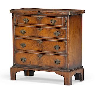 ENGLISH WALNUT BACHELOR'S CHEST OF DRAWERS
