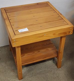 PINE 2 TIER STAND 21"H X 21 1/2"SQ