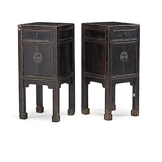 PAIR OF CHINESE SIDE TABLES 方角矮櫃一對