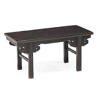 CHINESE BLACK PAINTED LOW TABLE 黑漆條案