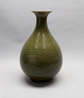 Antique Chinese Glazed Crackleware Vase