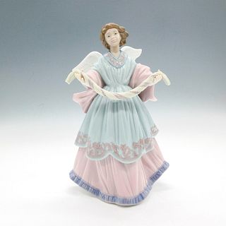 Joyful Offering 1006125 - Lladro Porcelain Figurine