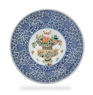 A Famille Verte and Underglaze Blue Porcelain Charger Diameter 13 1/2 inches.
