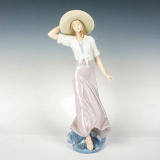 Mediterranean Light 1006863 - Lladro Porcelain Figurine