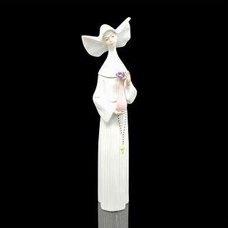 Serene Moment 1005550.3 - Lladro Porcelain Figurine