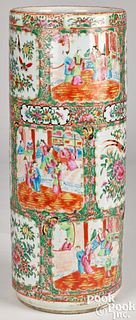 Chinese export porcelain umbrella stand, 19th c.