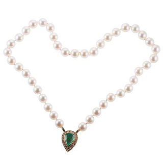 18k Gold Diamond Emerald Pearl Necklace 