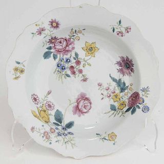 Chinese Porcelain Famille Rose Soup