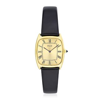Piaget Ladies' Watch in 18K Yellow Gold