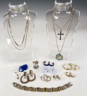 ASSEMBLED LOT OF COSTUME NECKLACES & EARRINGS
