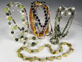VINTAGE GLASS, CERAMIC, WOVEN & STONE BEAD NECKLACES JEWELRY