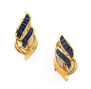 14K Yellow Gold And Blue Sapphire Earrings, Ca. 2000, 6.3g 1 Pair