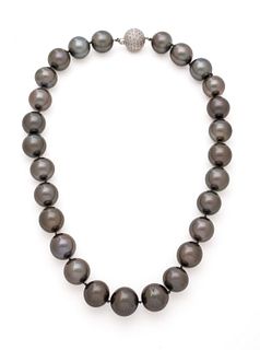 South Sea Black Pearl Necklace 15mm. L 17" 4.79t oz