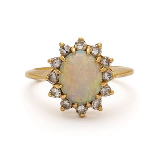 Opal, Diamond & 14k Yellow Gold Ring, 3g Size: 6