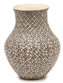 Mildred Antonio, B 1937, Acoma Pueblo, Clay Vase H 9" W 6"