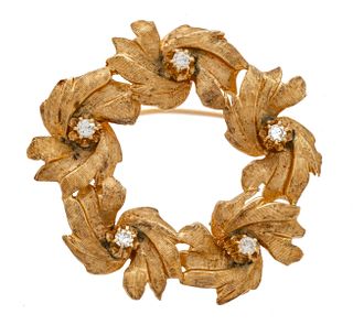 14K Yellow Gold And Diamond Ribbon Wreath Brooch, Ca. 1940, Dia. 1.2" 9.9g
