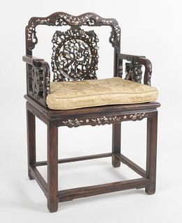 Chinese Mother-of-Pearl Inlaid Rosewood Chair