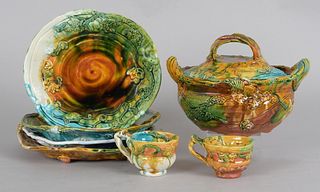 Art Pottery Tableware by American Potter Lisa Orr